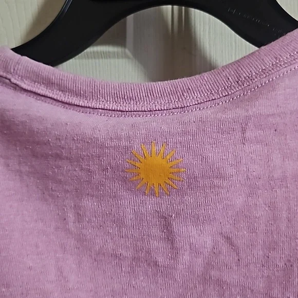 Patagonia Women's Channel Islands Pocket T-Shirt: MAUVE: NEW WITH TAGS: M - Picture 6 of 7